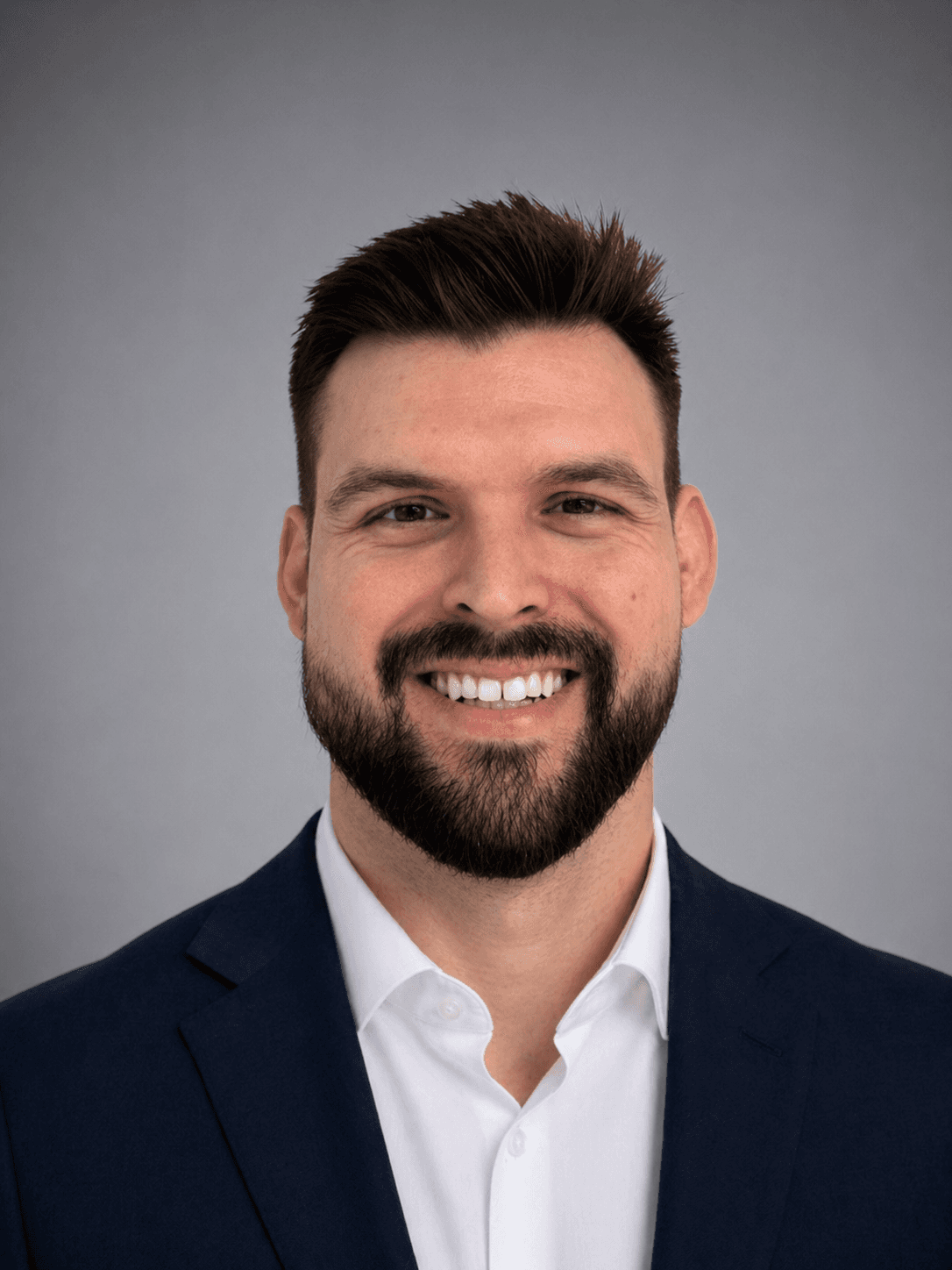 Alex Braden headshot
